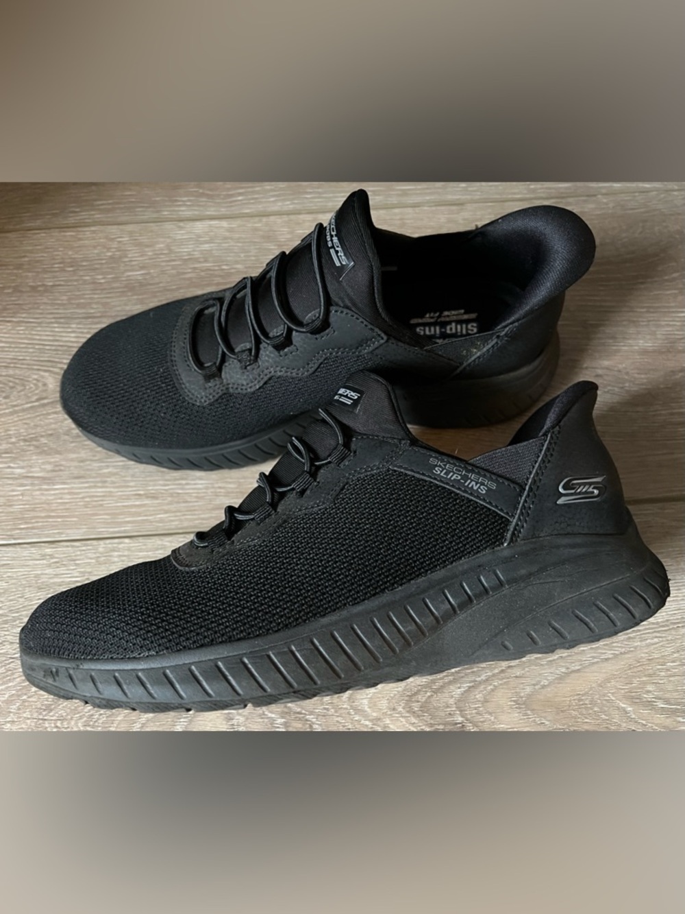 Skechers Slip-Ins Bob’s Sport Squad Chaos- Women’s Black Sneakers